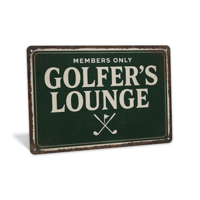 Rustic metal sign reading “Golfers Lounge,” designed as clubhouse-style golf wall décor.

