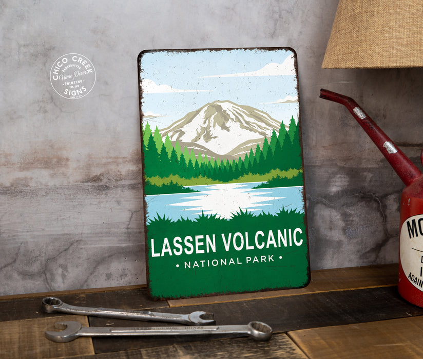 Lassen Volcanic National Park Sign Rustic Looking Wall Decor Cabin Decorative Signs California 108120086028